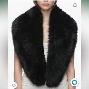 Faux fur collar